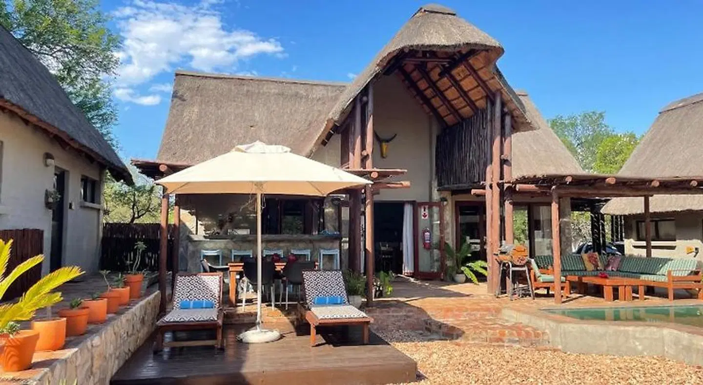 Ujabule Lodge EXTERIOR