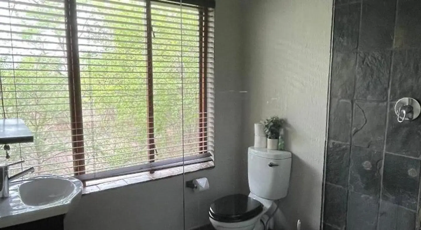 Ujabule Lodge Badezimmer