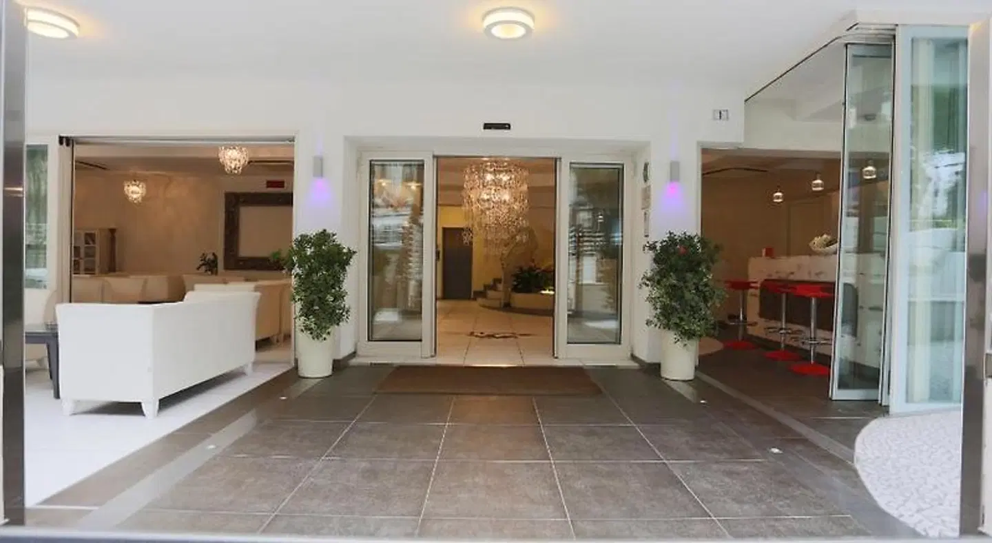 Hotel Caribia Pinarella LOUNGE_LOBBY