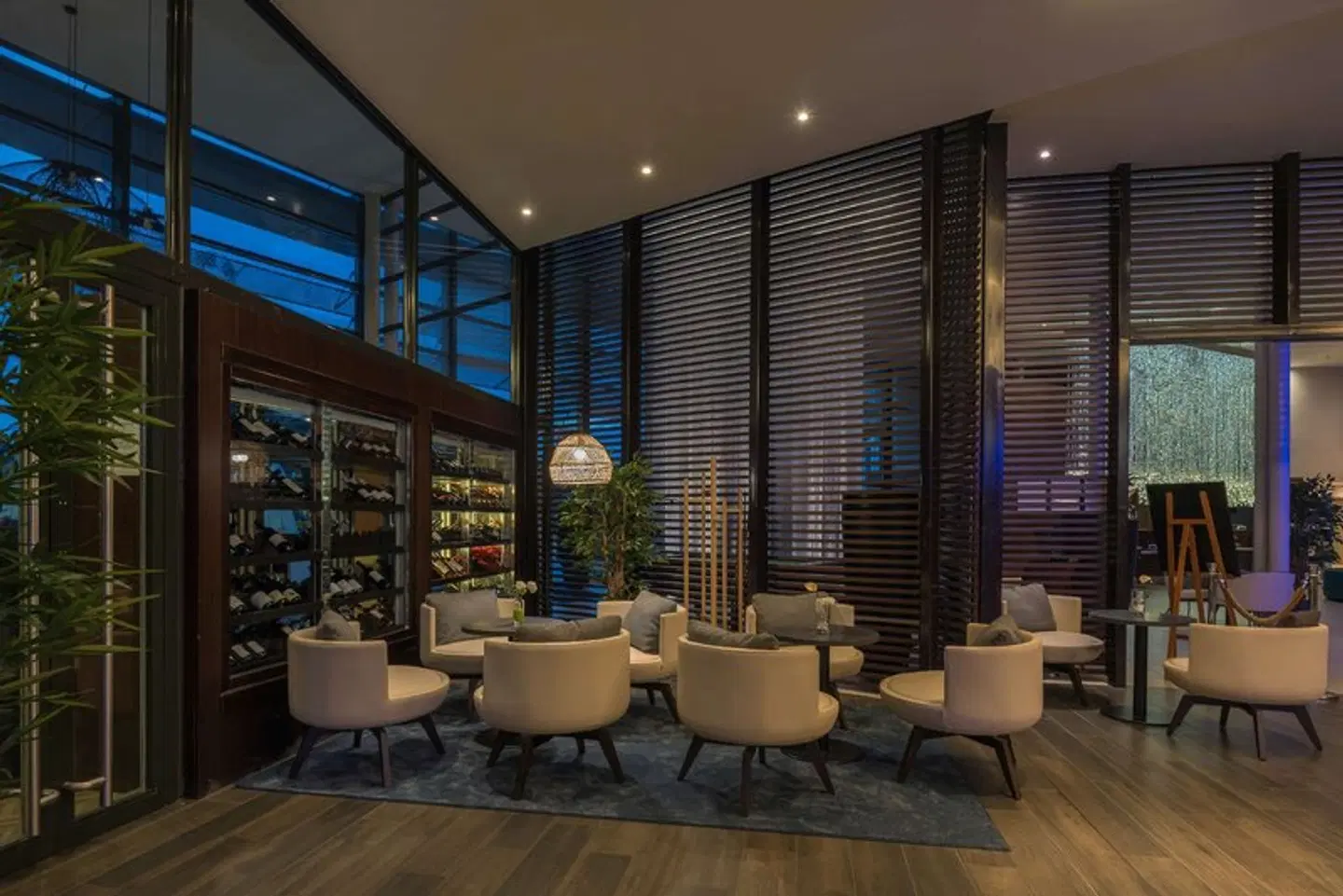Hilton Evian-Les-Bains LOUNGE_LOBBY