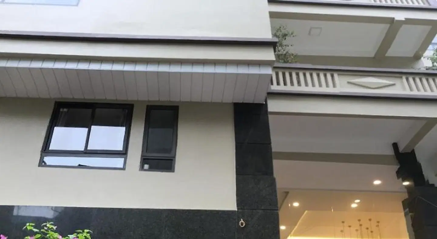 V-HOUSE 5 Serviced Apartment EXTERIOR