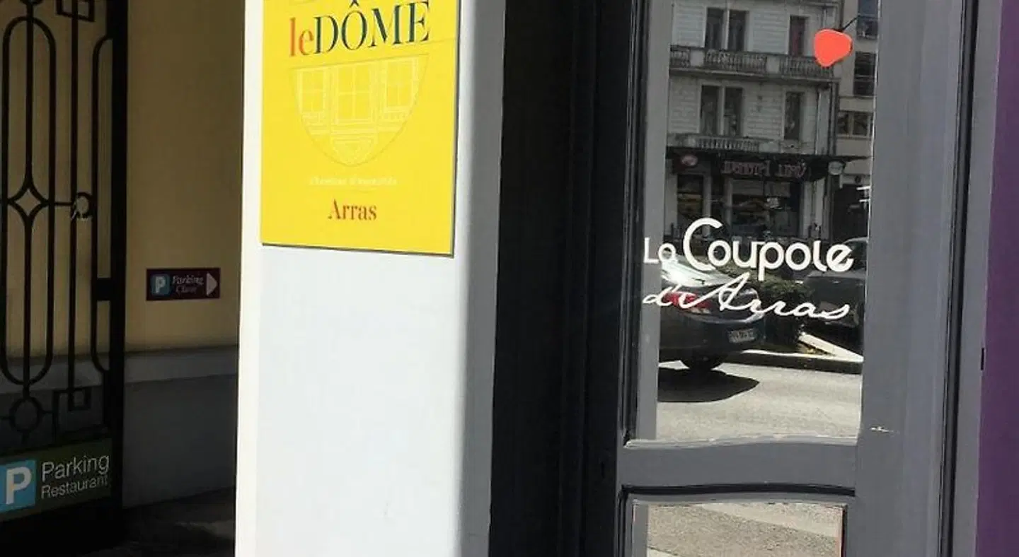 Le Dome EXTERIOR