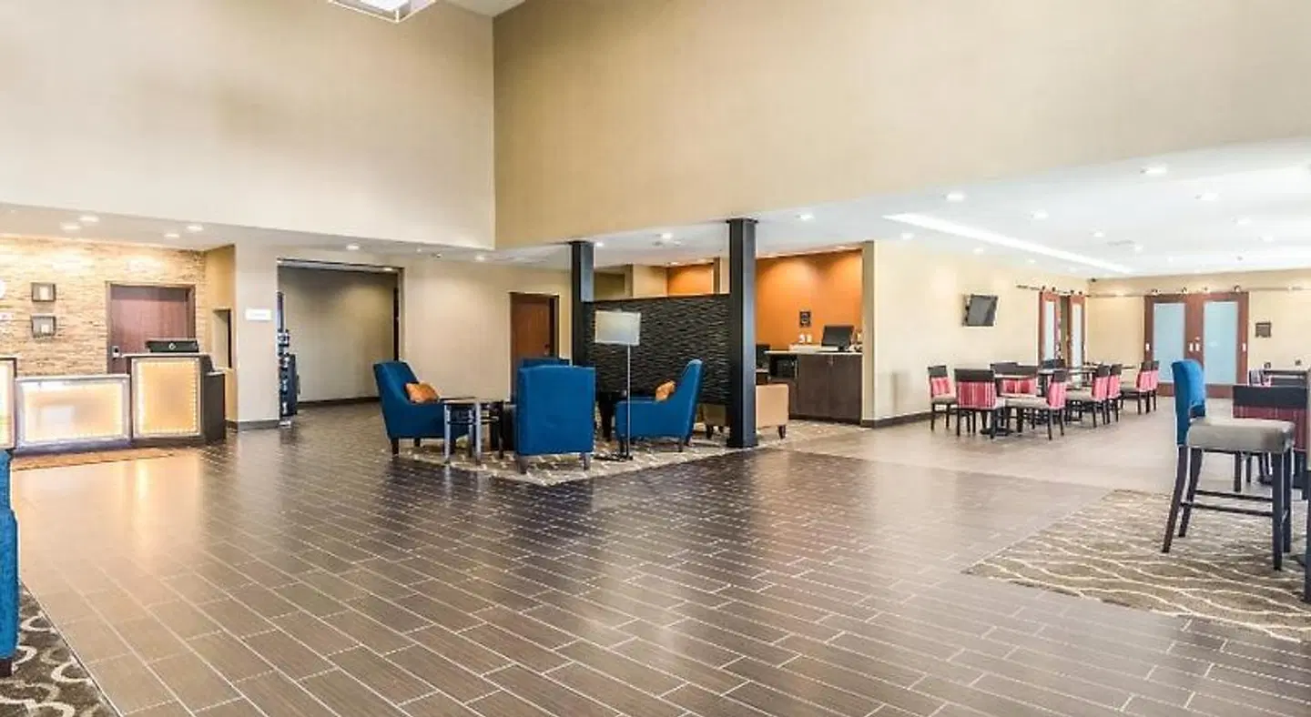 Comfort Suites Meridian and I-40 LOUNGE_LOBBY