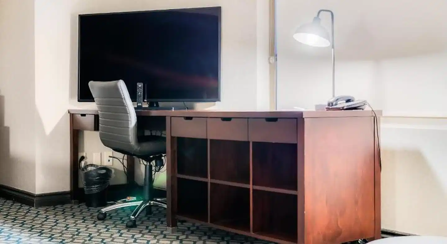 WYNDHAM FALLSVIEW HOTEL Wohnbeispiel