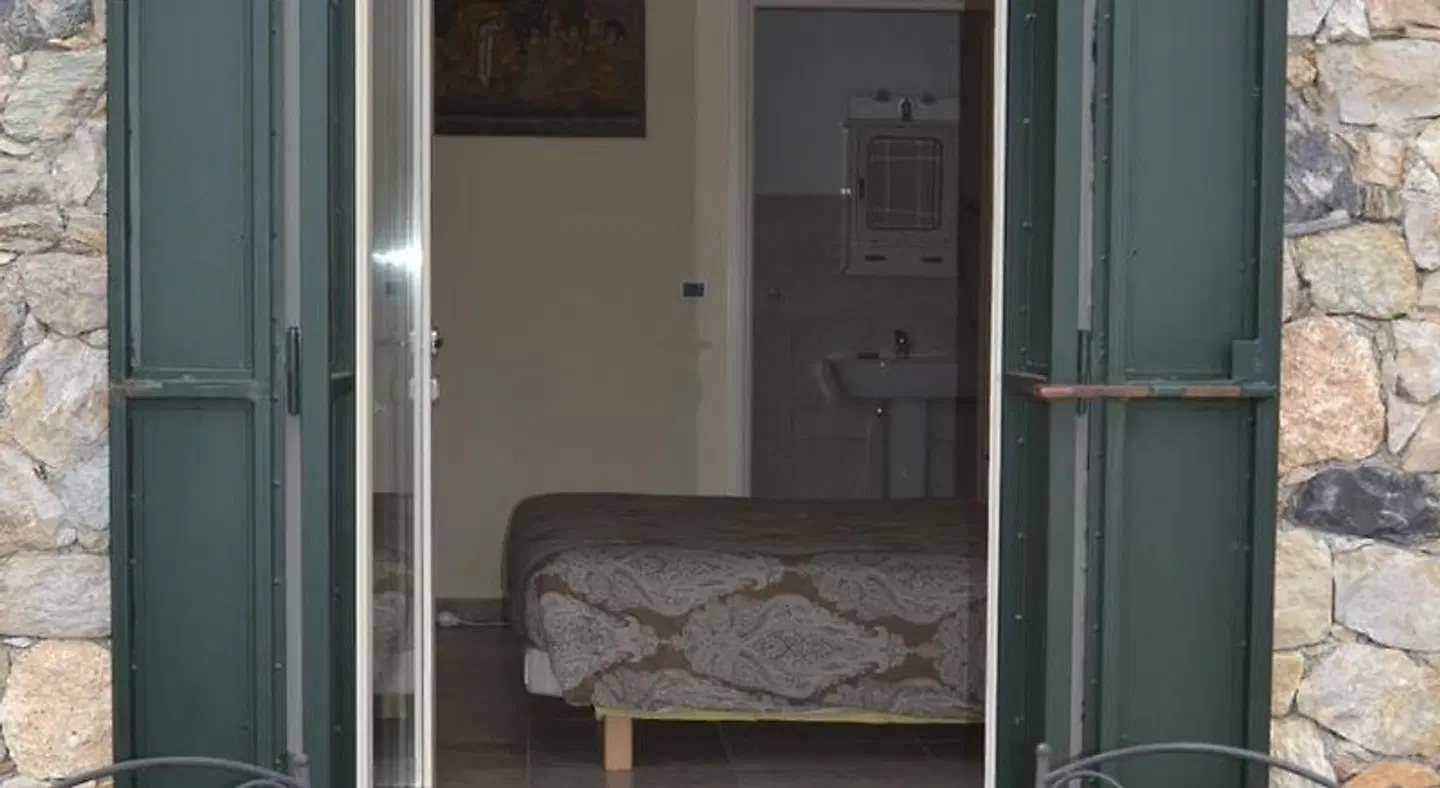 Joie de Vivre ROOM_EXAMPLE
