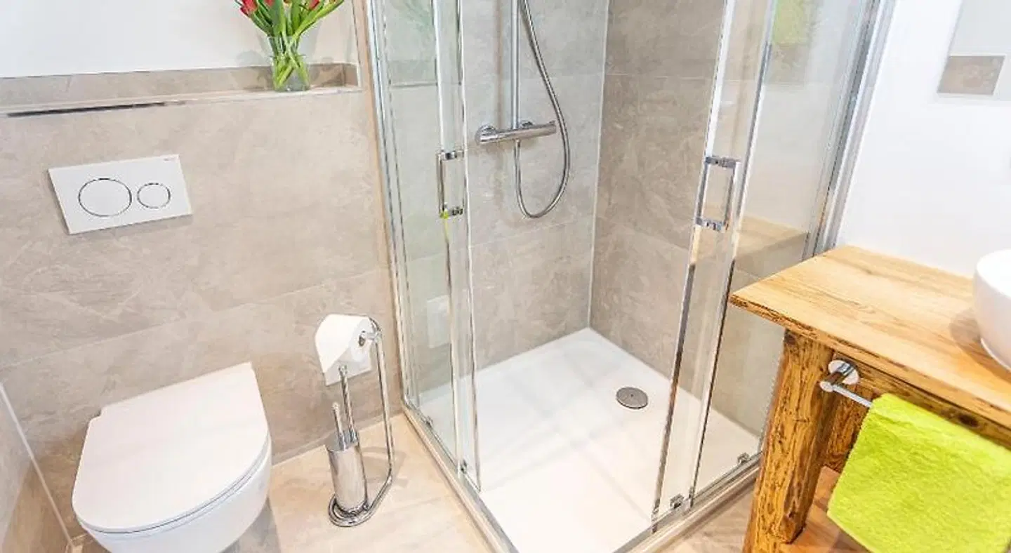Talblick Badezimmer
