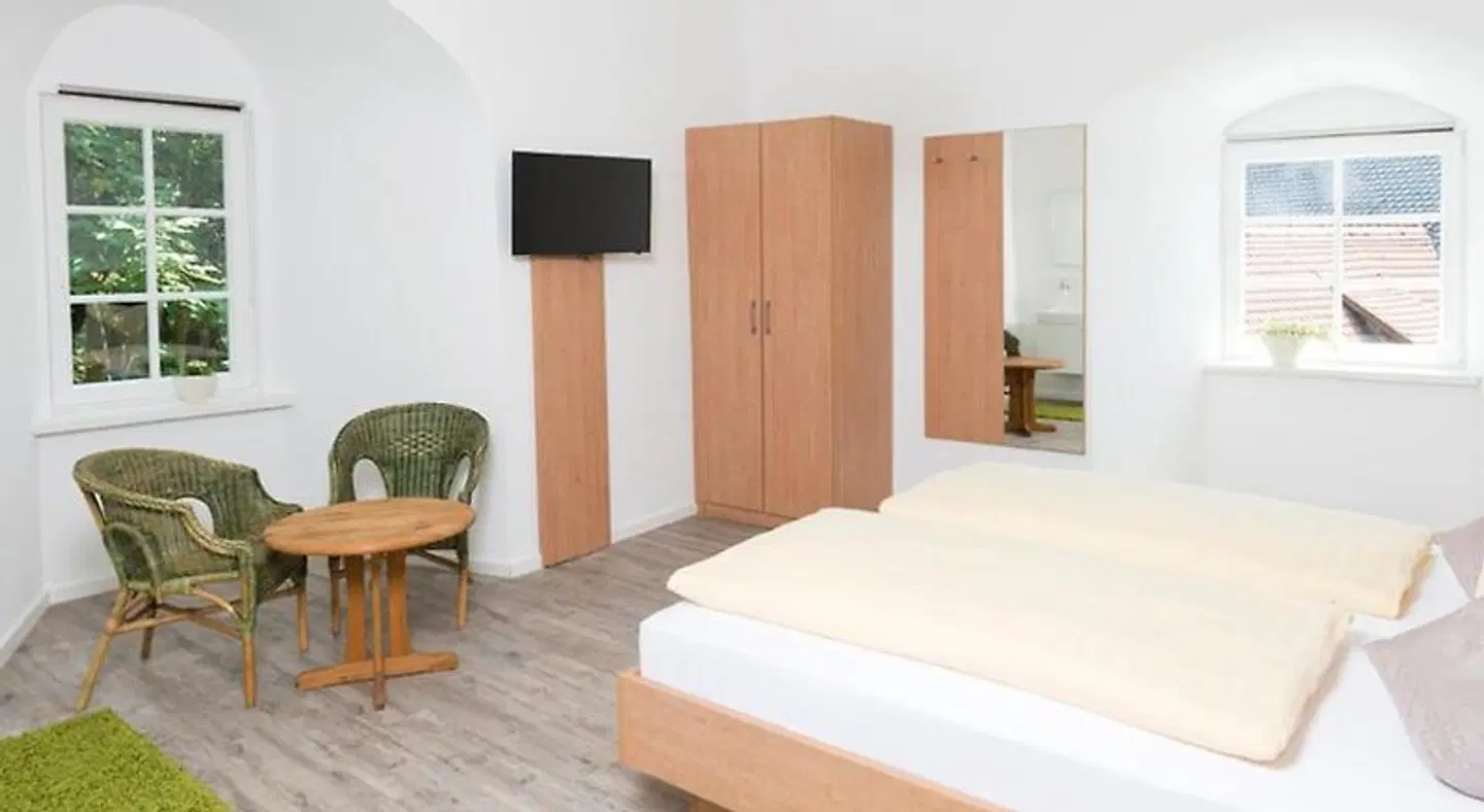 Hotel Garni BURG WALDENSTEIN ROOM_EXAMPLE