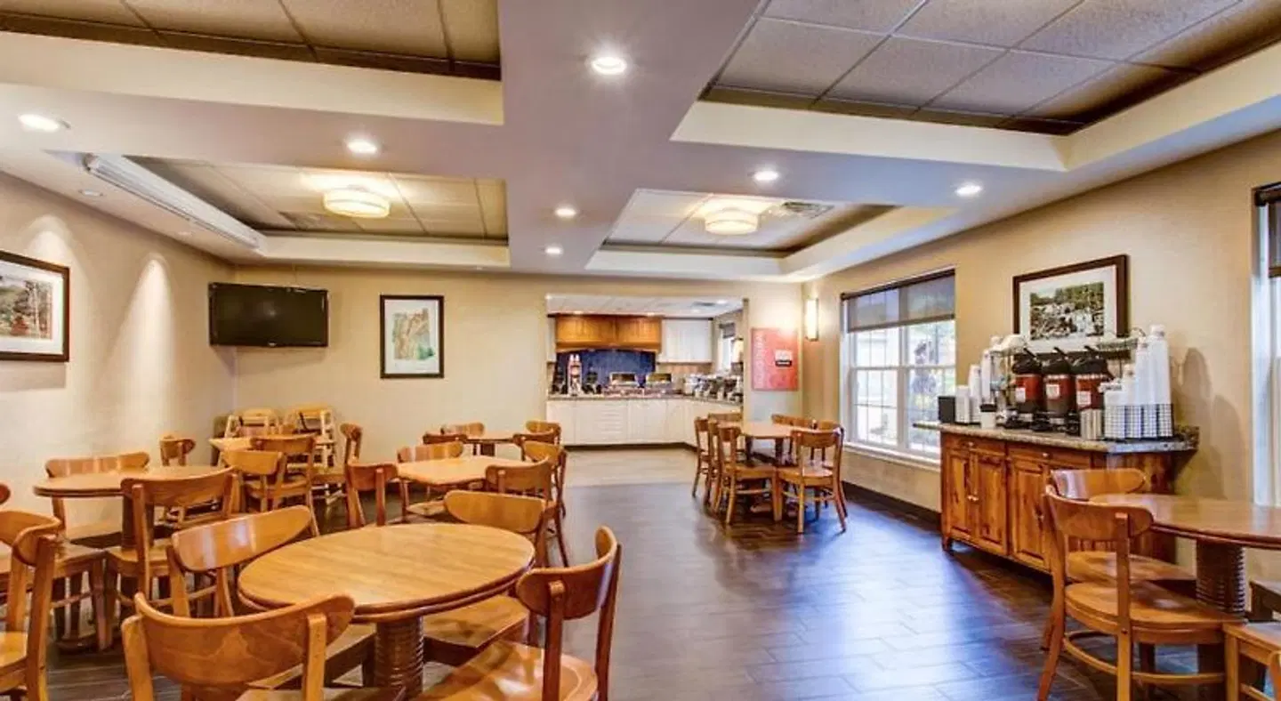 Comfort Inn & Suites Restaurant