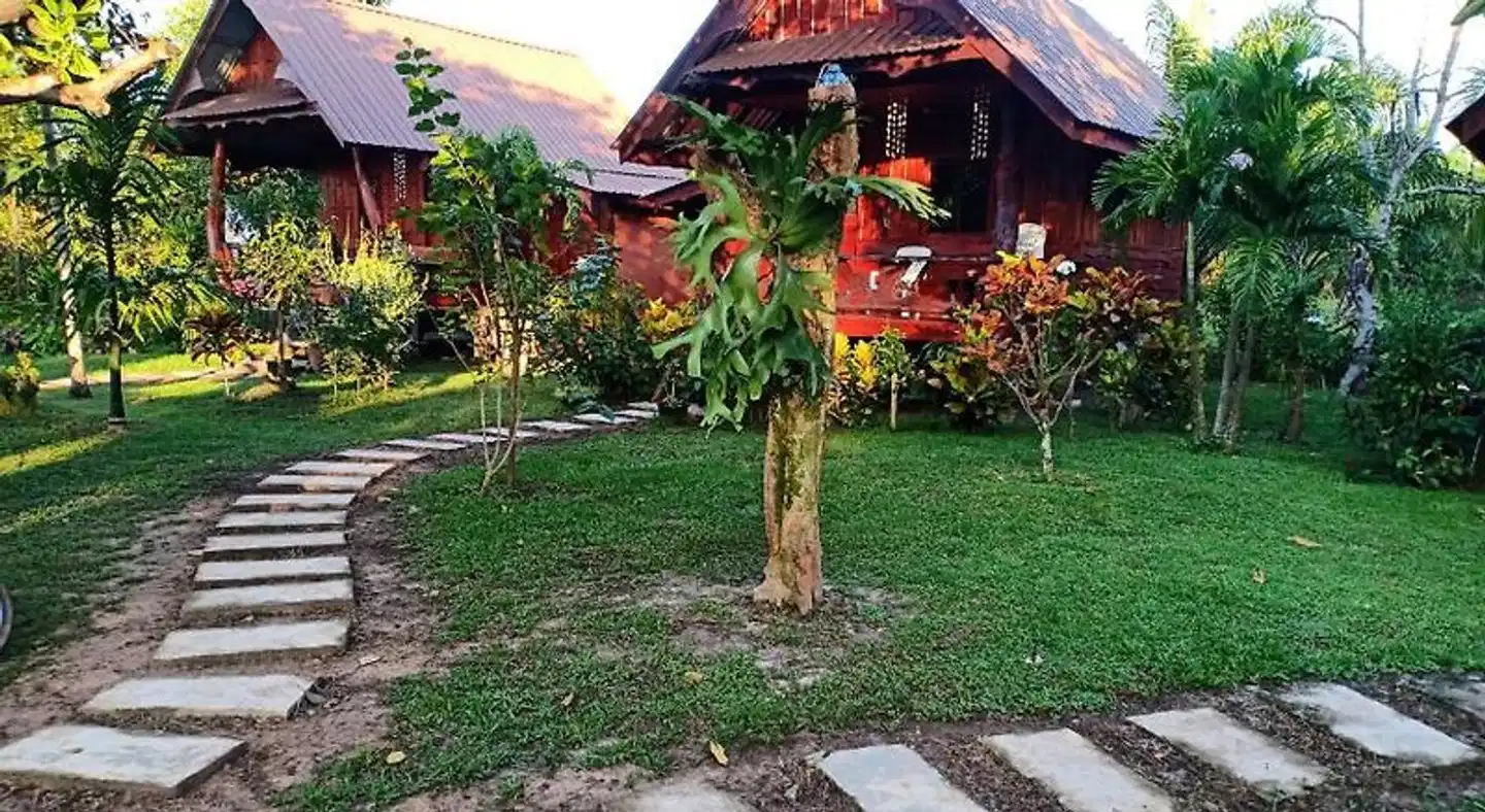 Friendly Koh Jum Garten