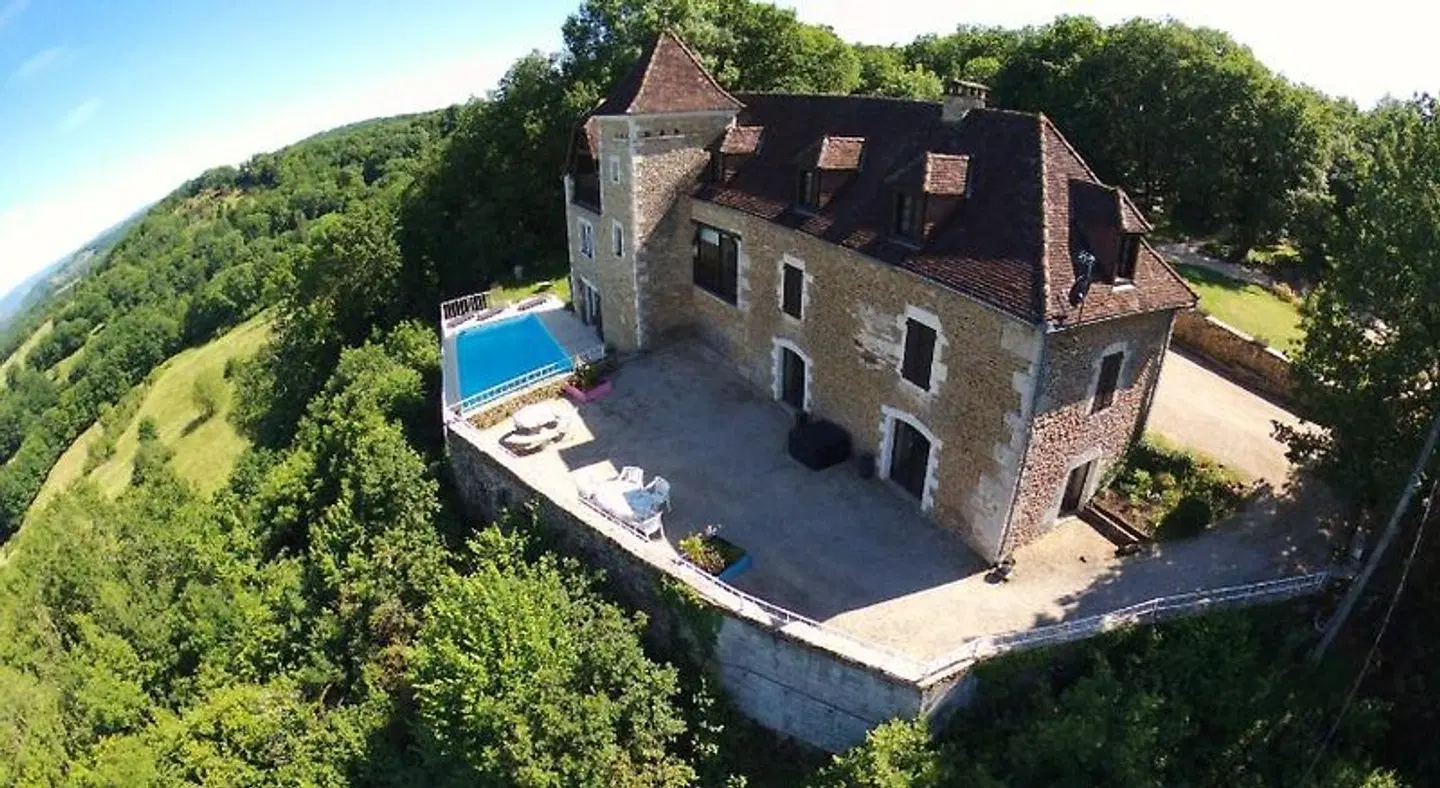 La Maison du Rocher EXTERIOR
