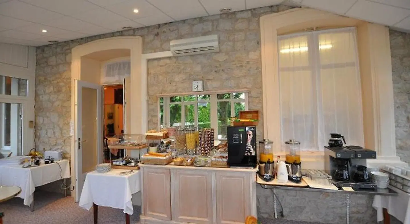 Nouvel Hotel LOUNGE_LOBBY