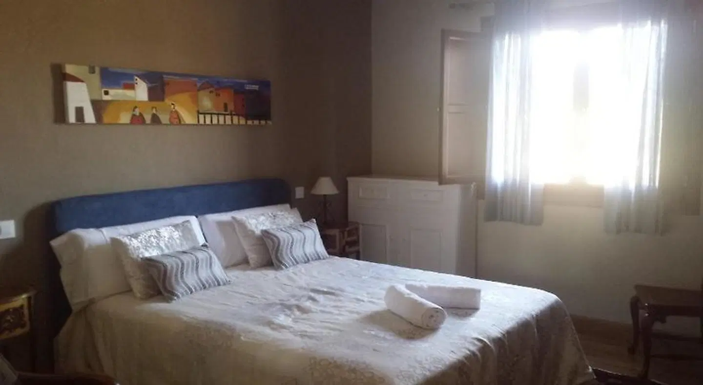 Sakura Vera ROOM_EXAMPLE