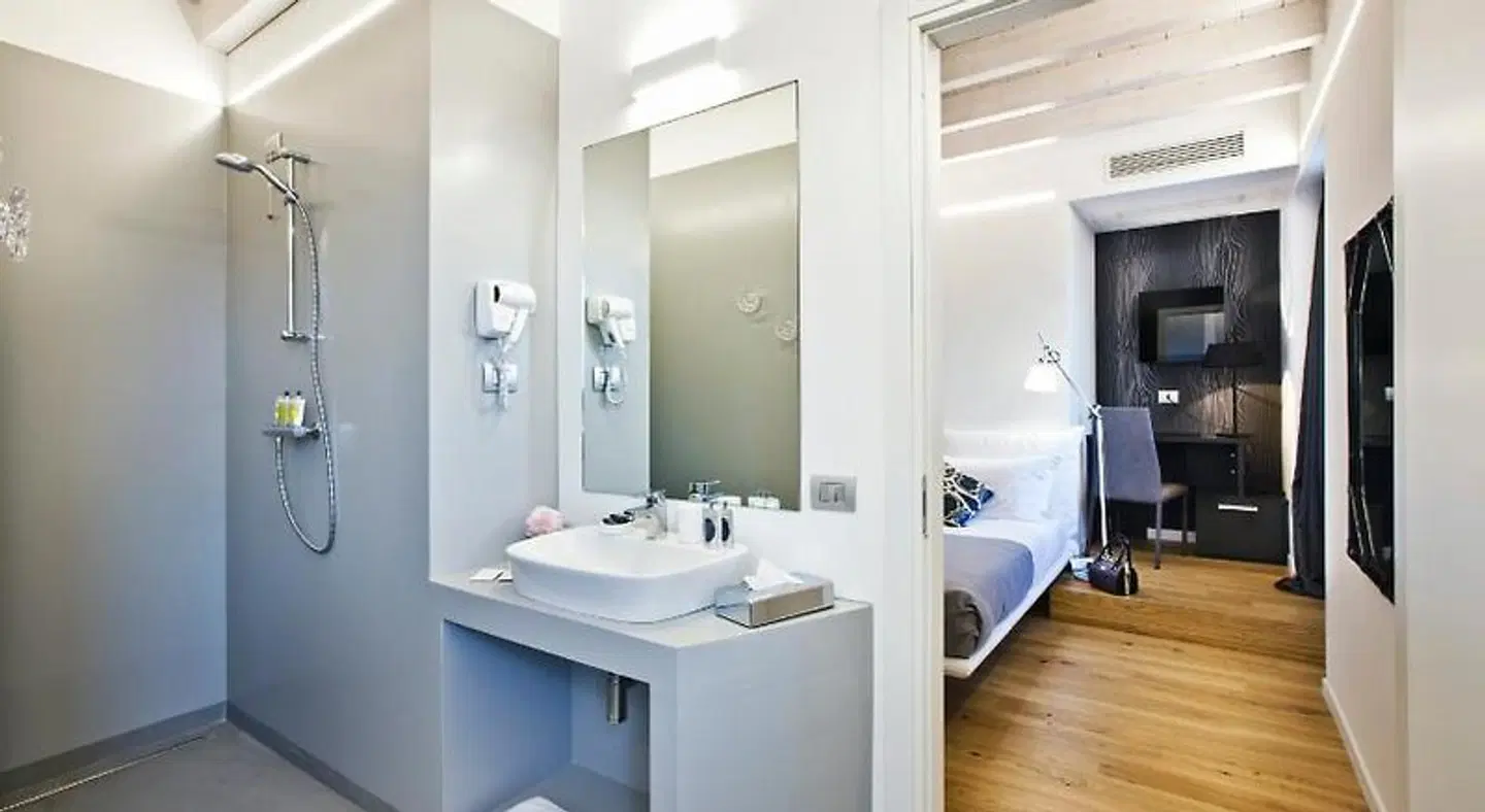 Manzoni 124 Badezimmer