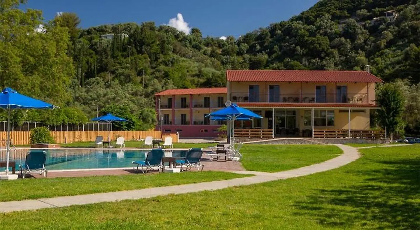 Menes Hotel EXTERIOR