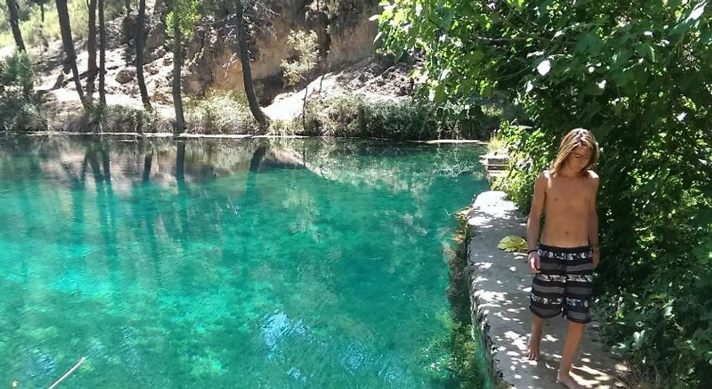 Chorros del Río Mundo OUTDOOR_POOL