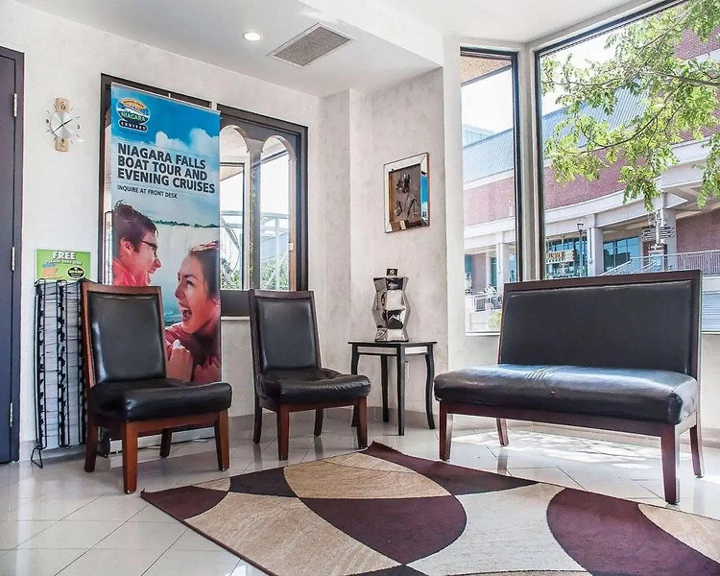 Quality Hotel Fallsview Cascade LOUNGE_LOBBY