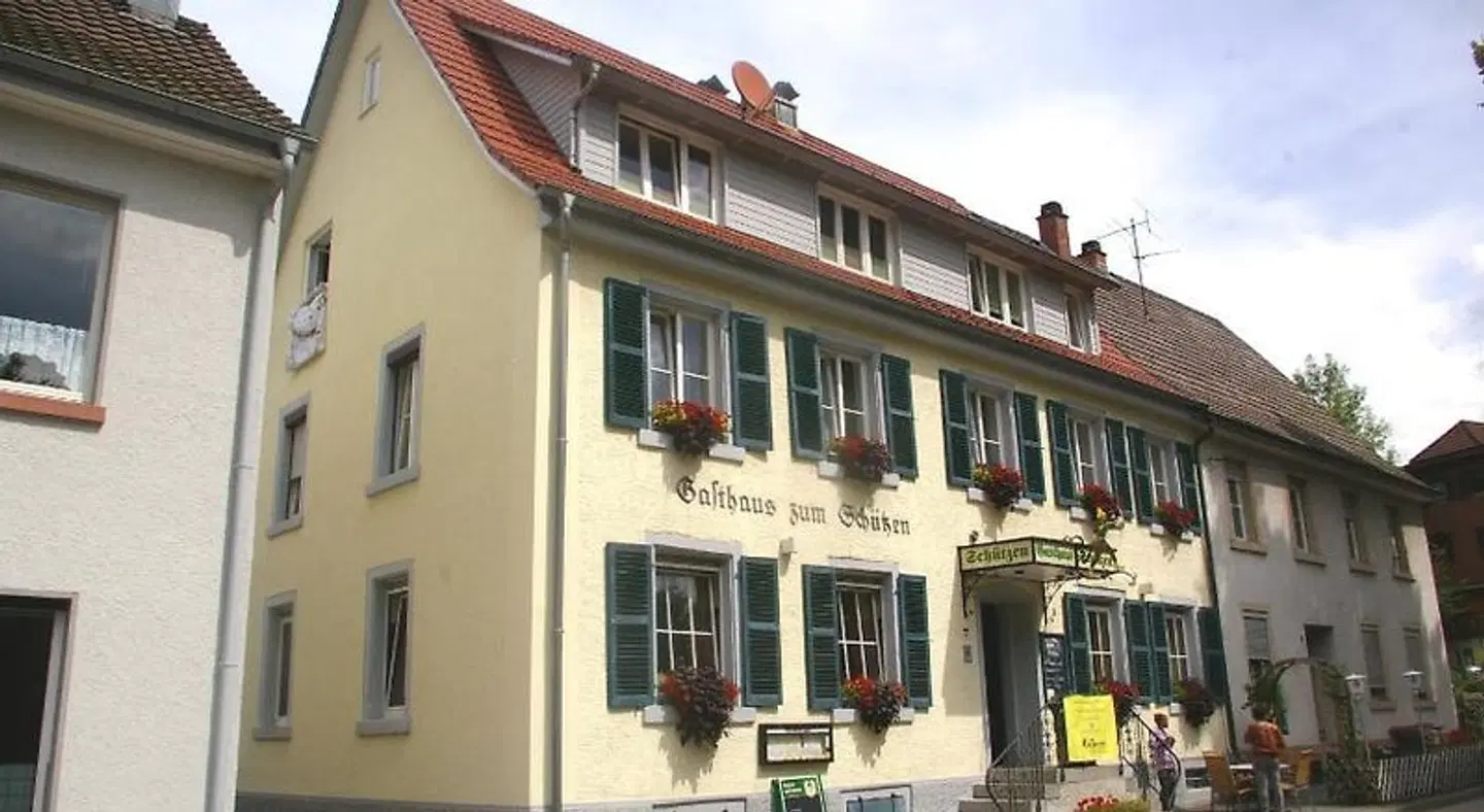 Schützen EXTERIOR