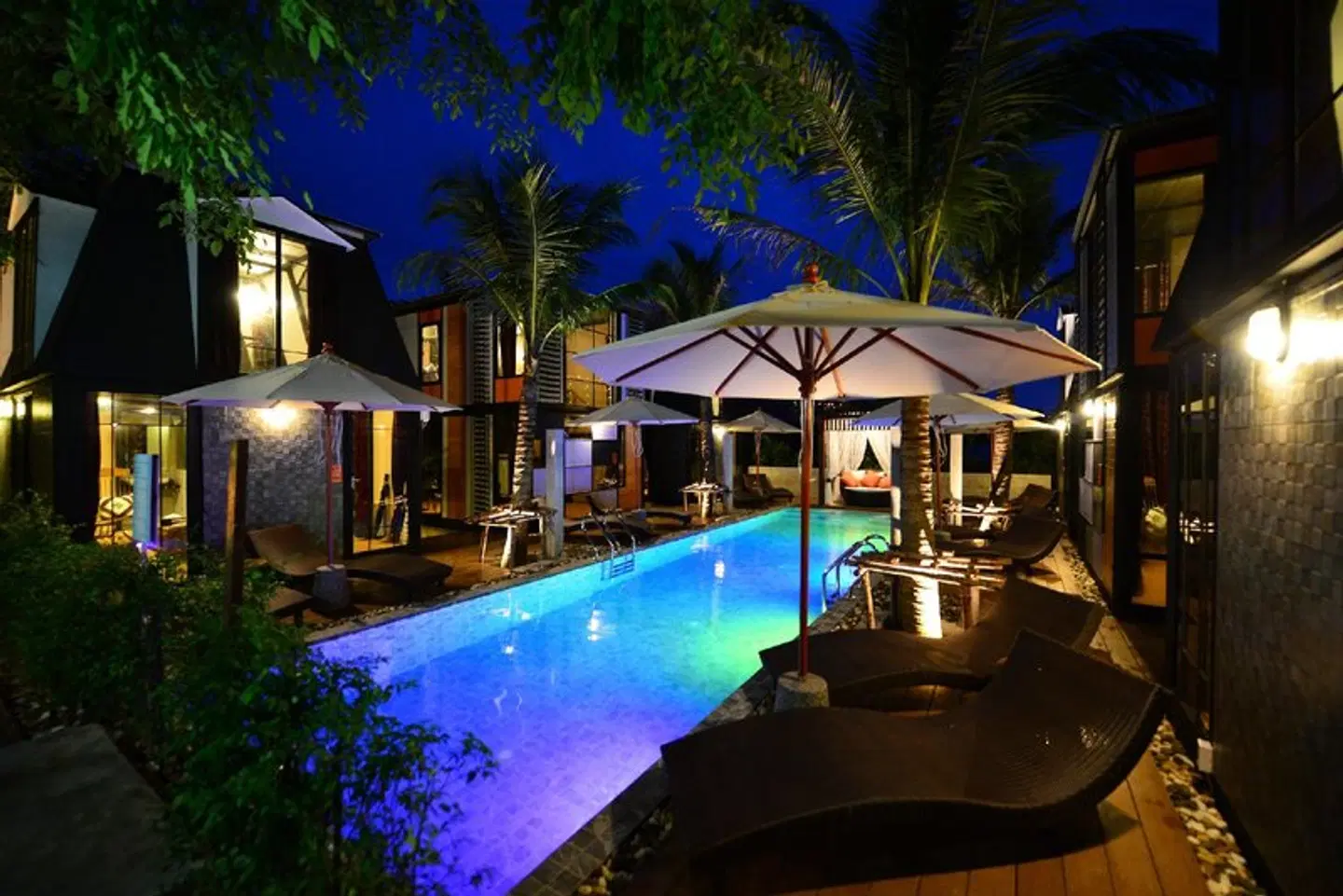 Bukit Pool Villas OUTDOOR_POOL