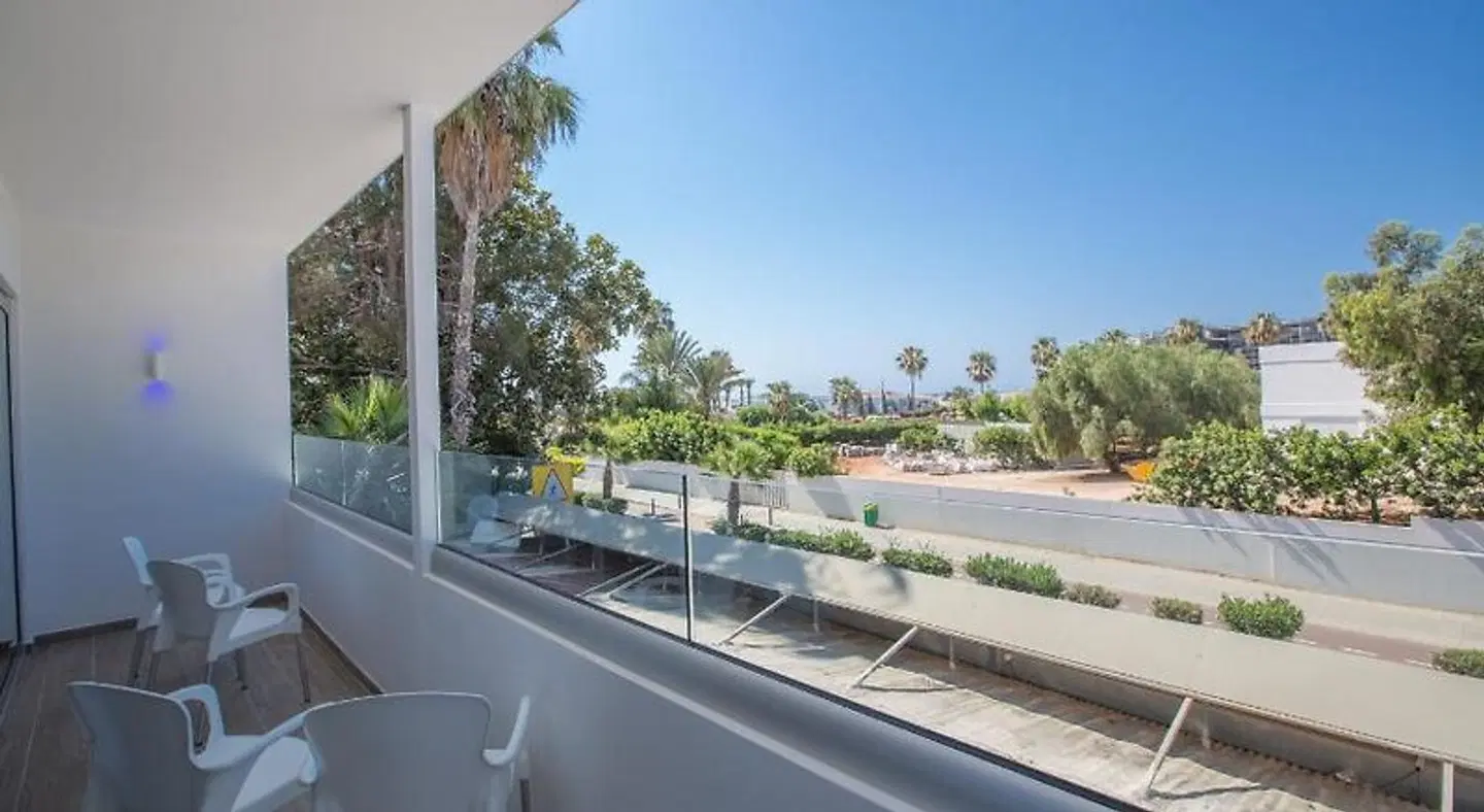 Stratovarius Luxury Rooms Terrasse