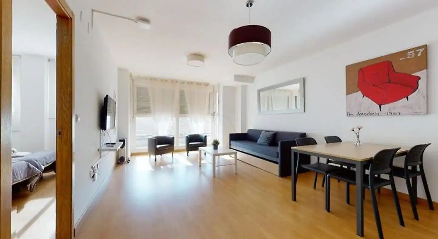 Flatsforyou Port Design Sport und Entertainment