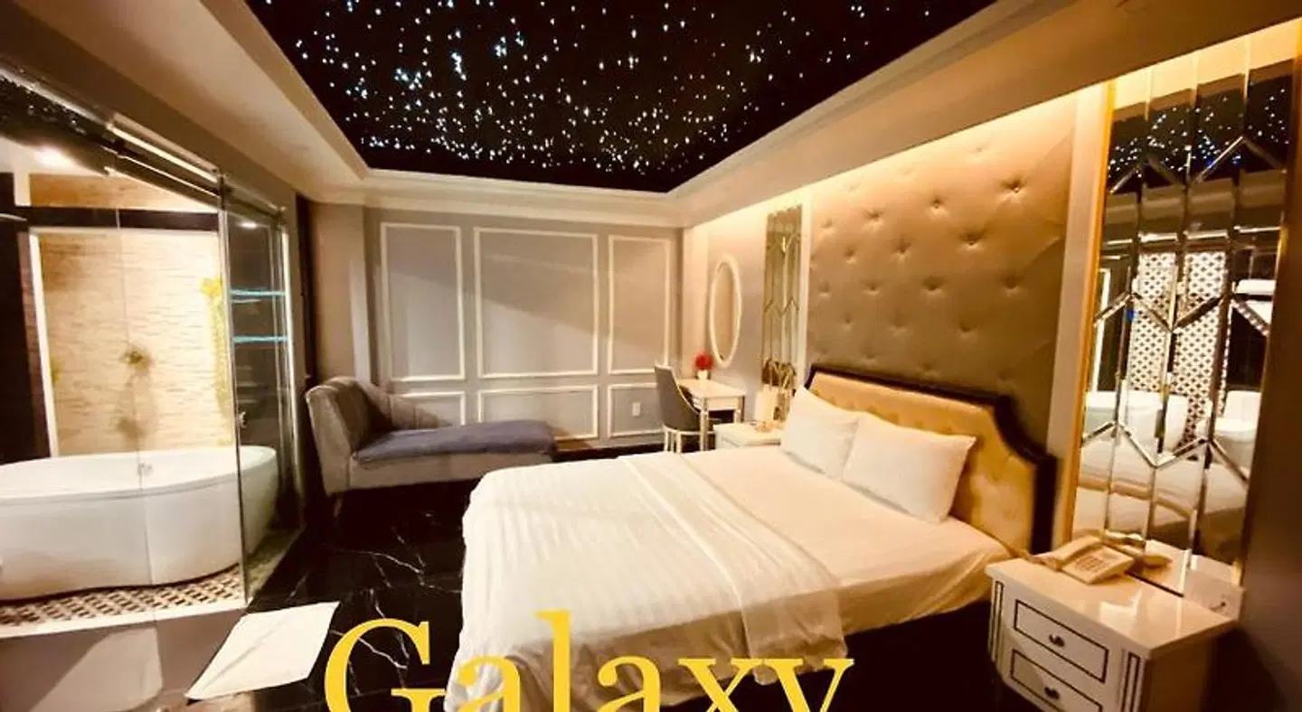 La Galerie Hotel ROOM_EXAMPLE