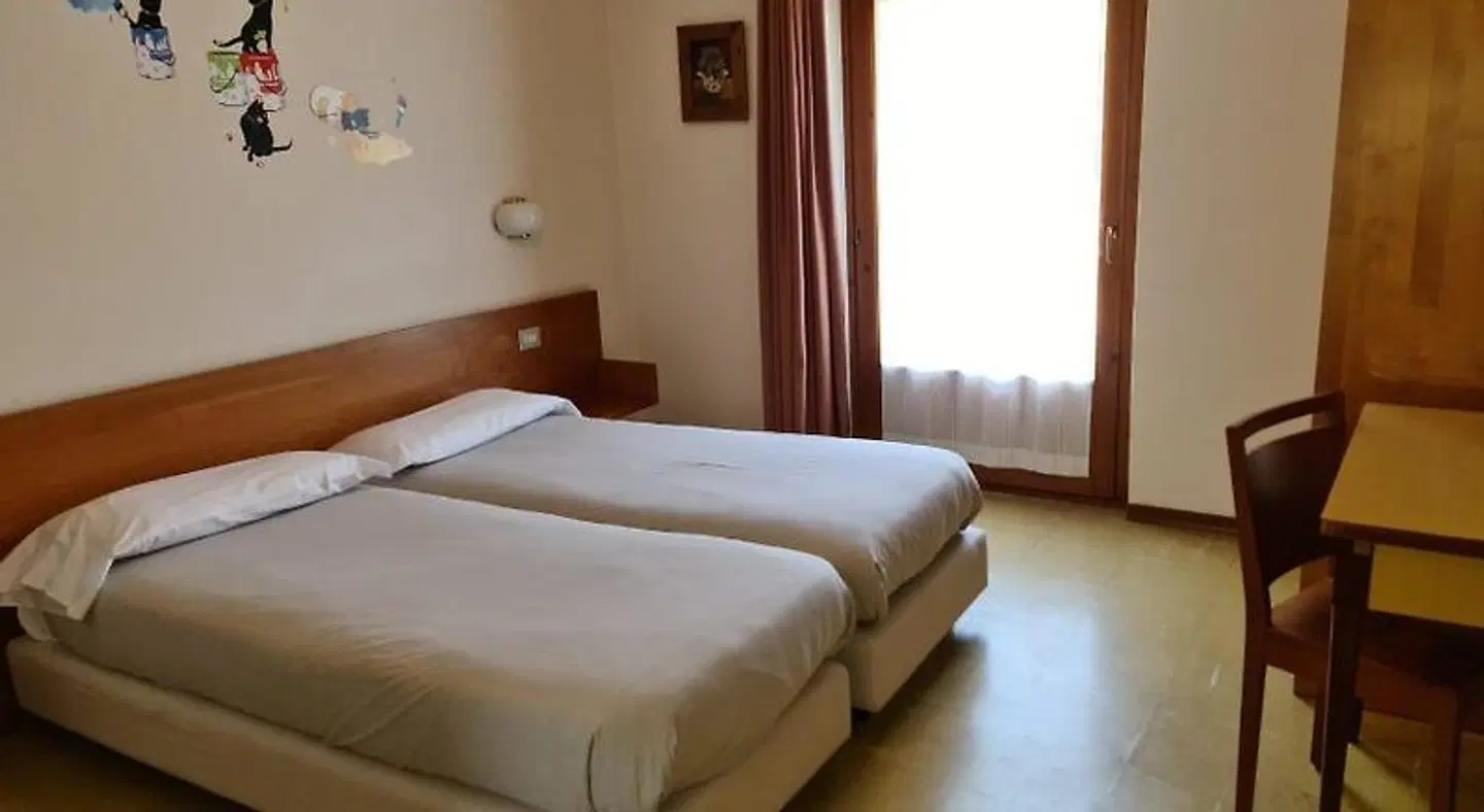 Daniela ROOM_EXAMPLE