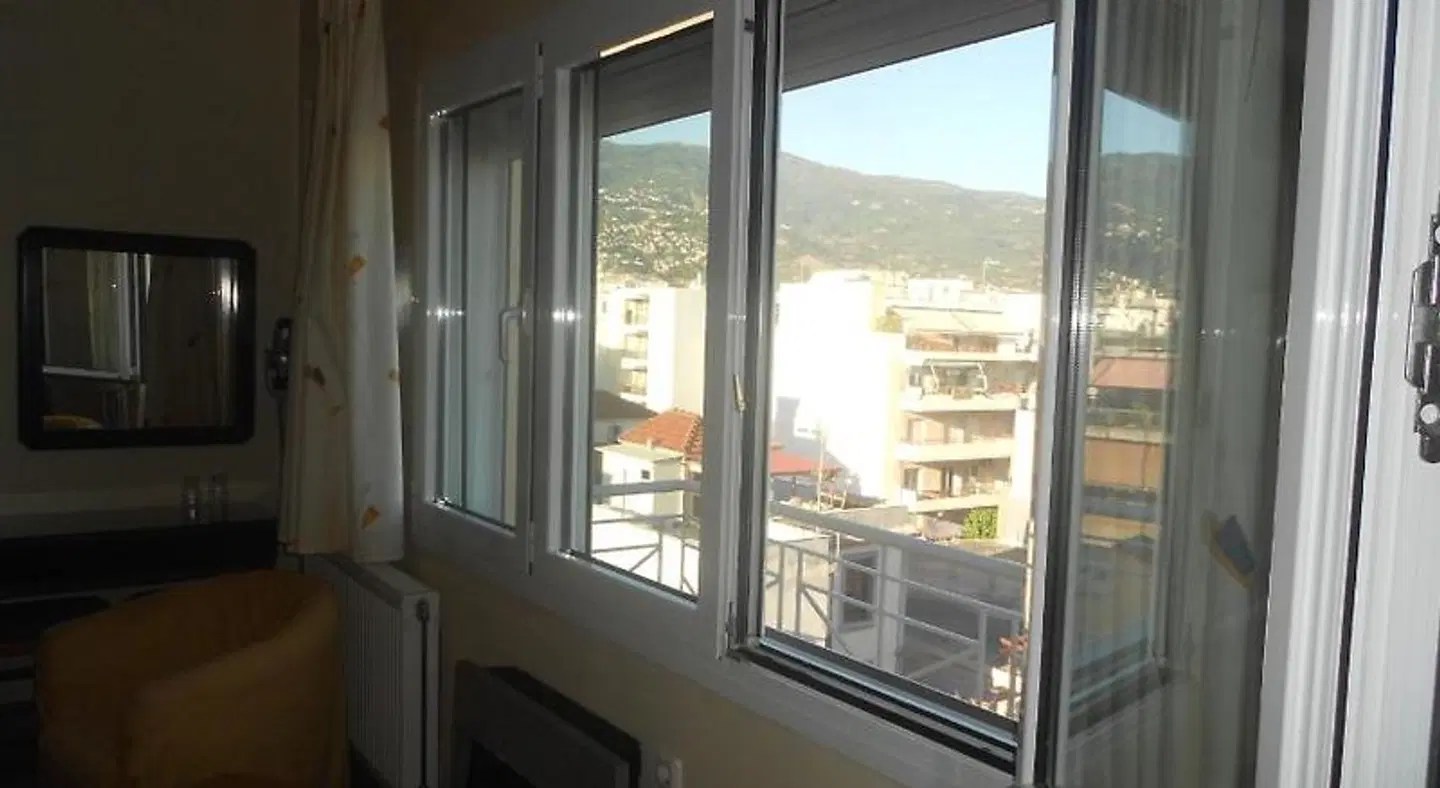 Admitos ROOM_EXAMPLE