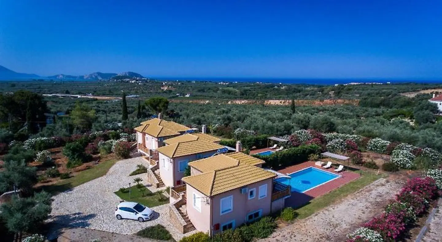 Navarone Villas EXTERIOR