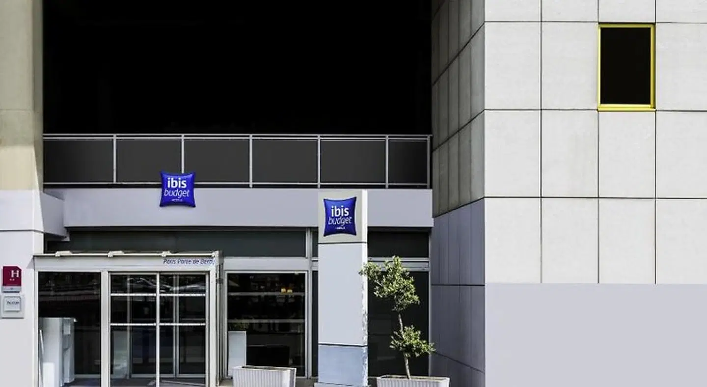 ibis budget Paris Porte de Bercy EXTERIOR