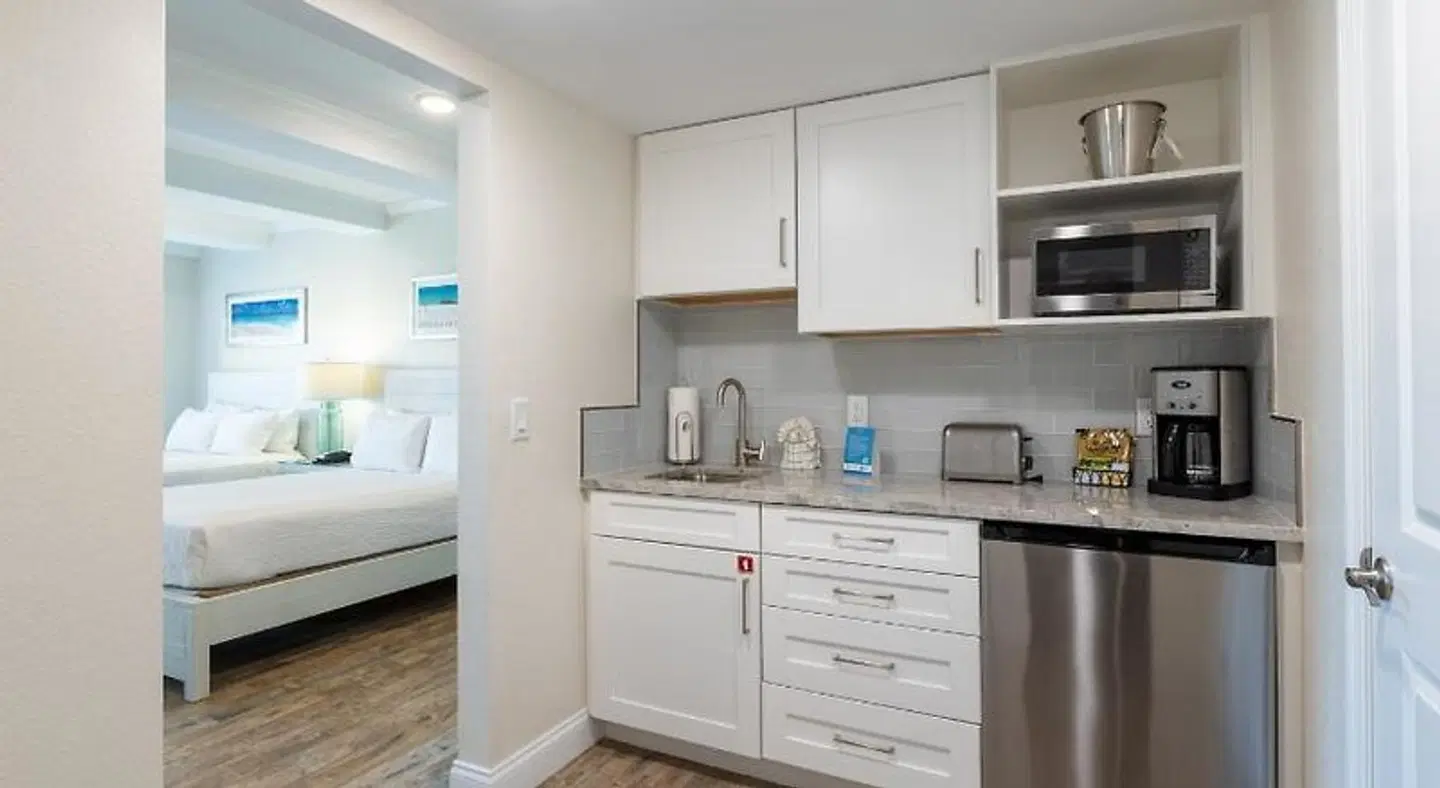The Fold Hotel Indian Shores ROOM_EXAMPLE