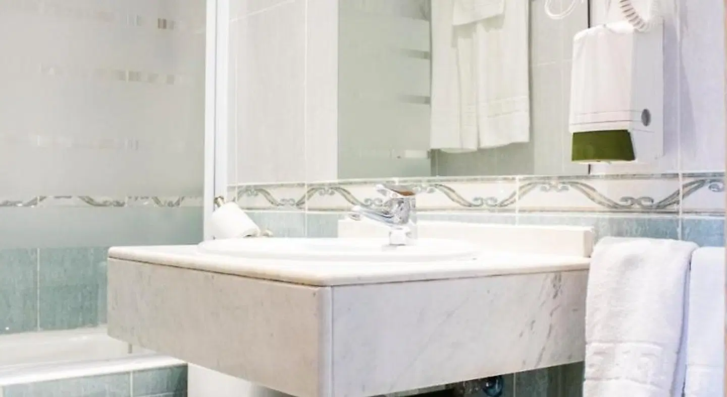 Madrisol Badezimmer