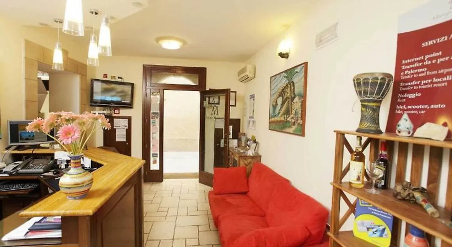 Albergo Maccotta LOUNGE_LOBBY