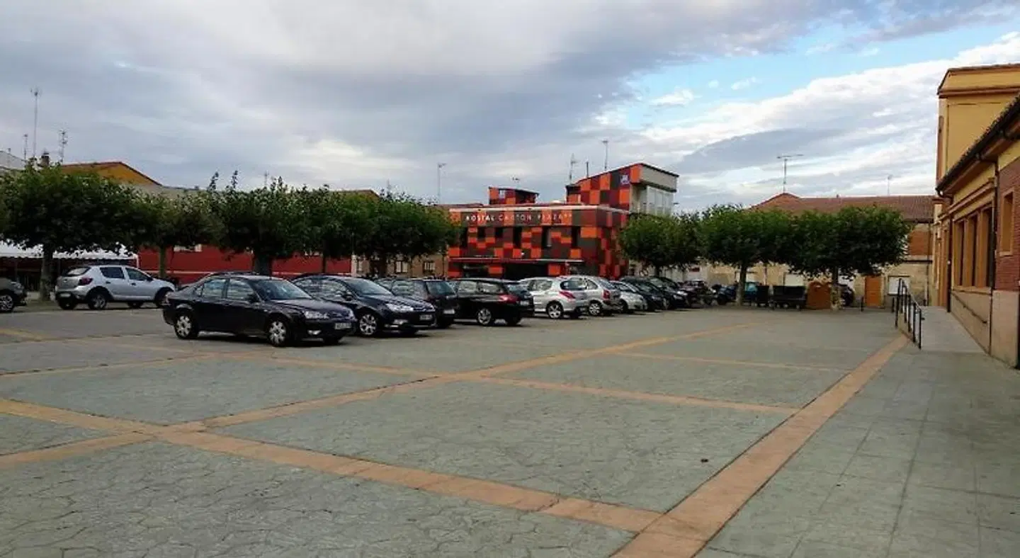 Hostal Canton Plaza EXTERIOR