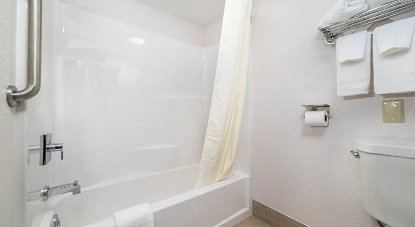 Bear Creek Inn Badezimmer