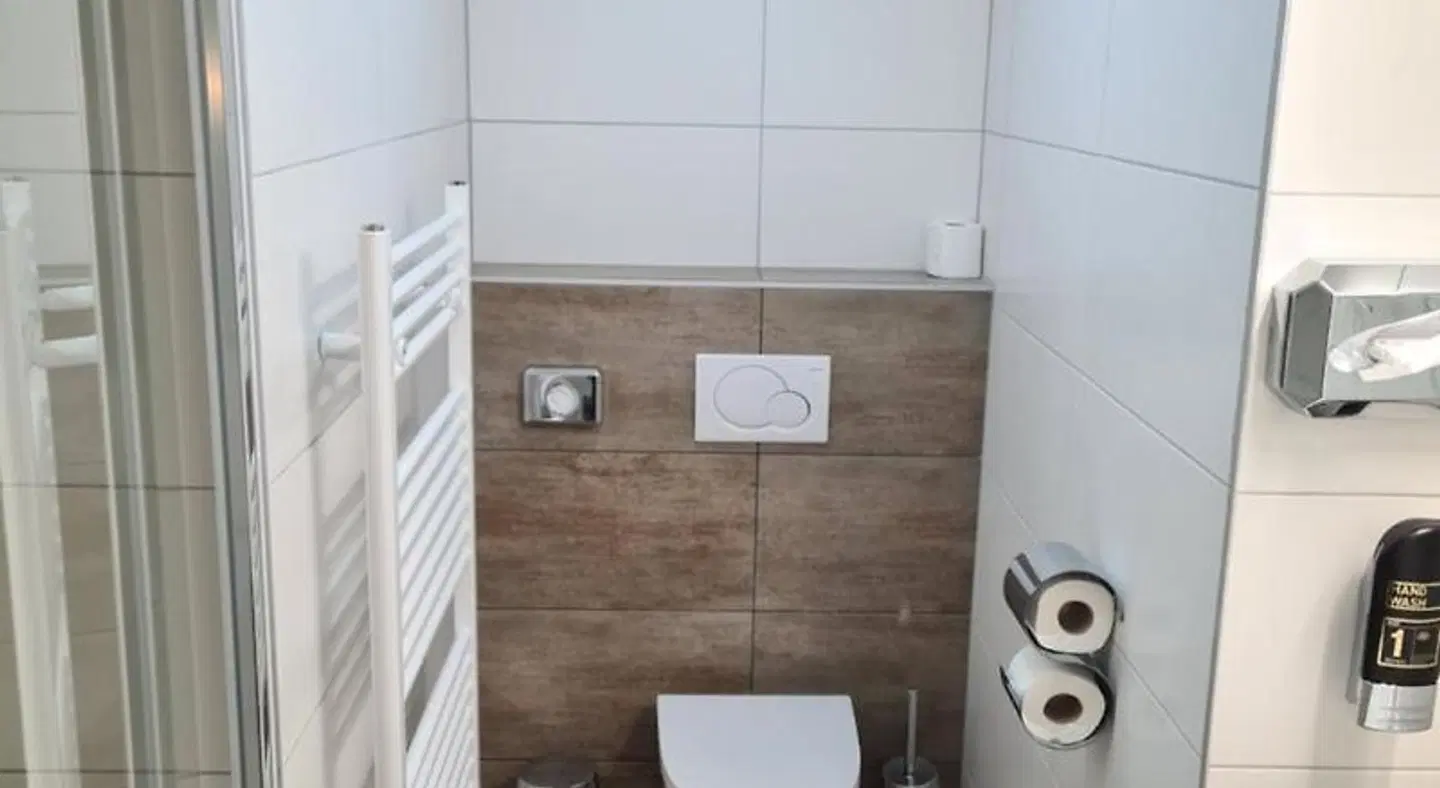 Pension Ani - Falstaff Badezimmer