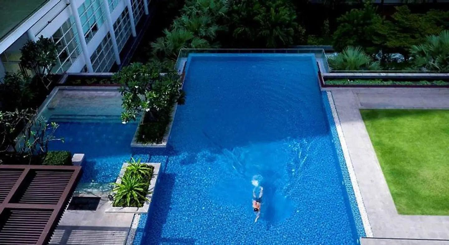 Pullman Bangkok King Power OUTDOOR_POOL