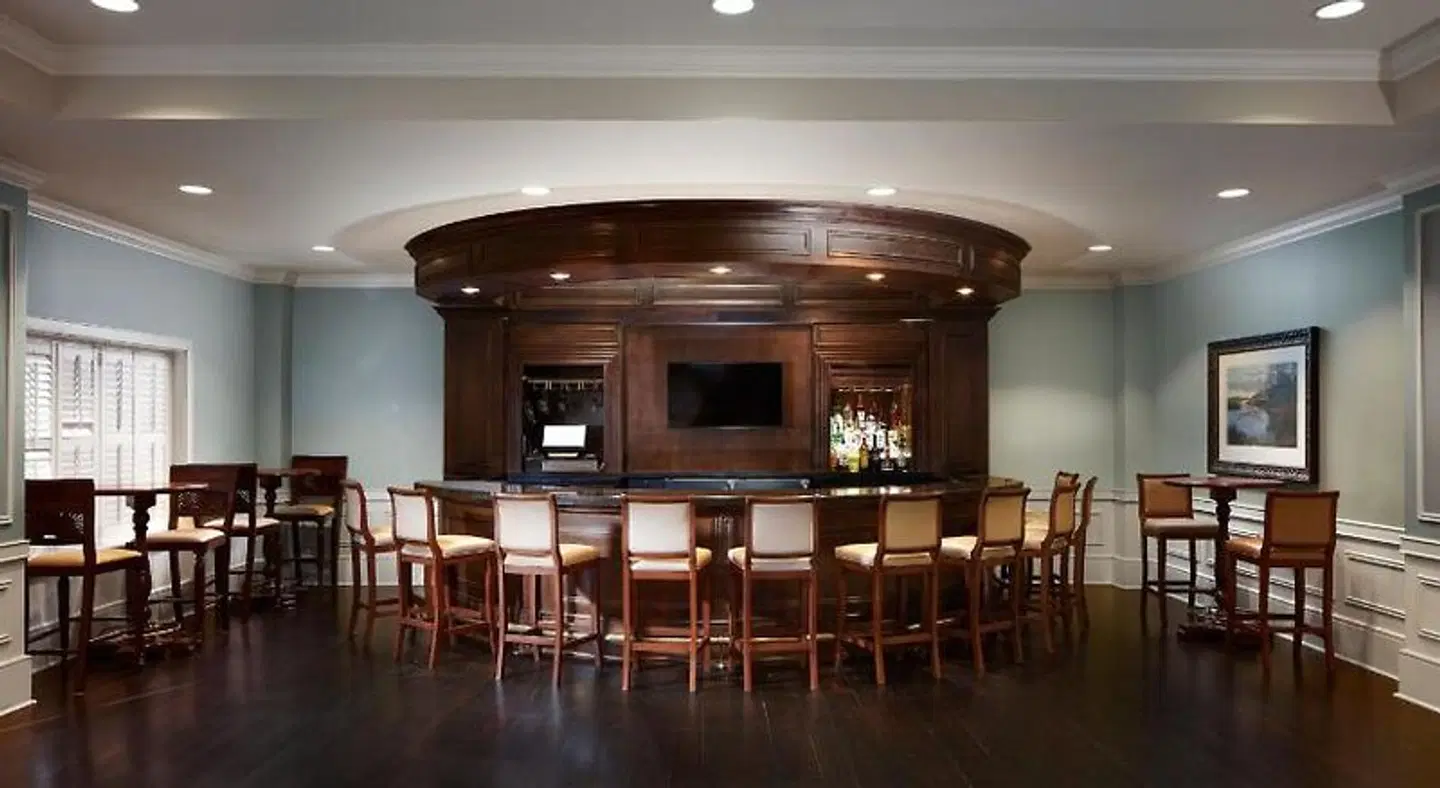 Courtyard by Marriott Charleston Mt. Pleasant Bar