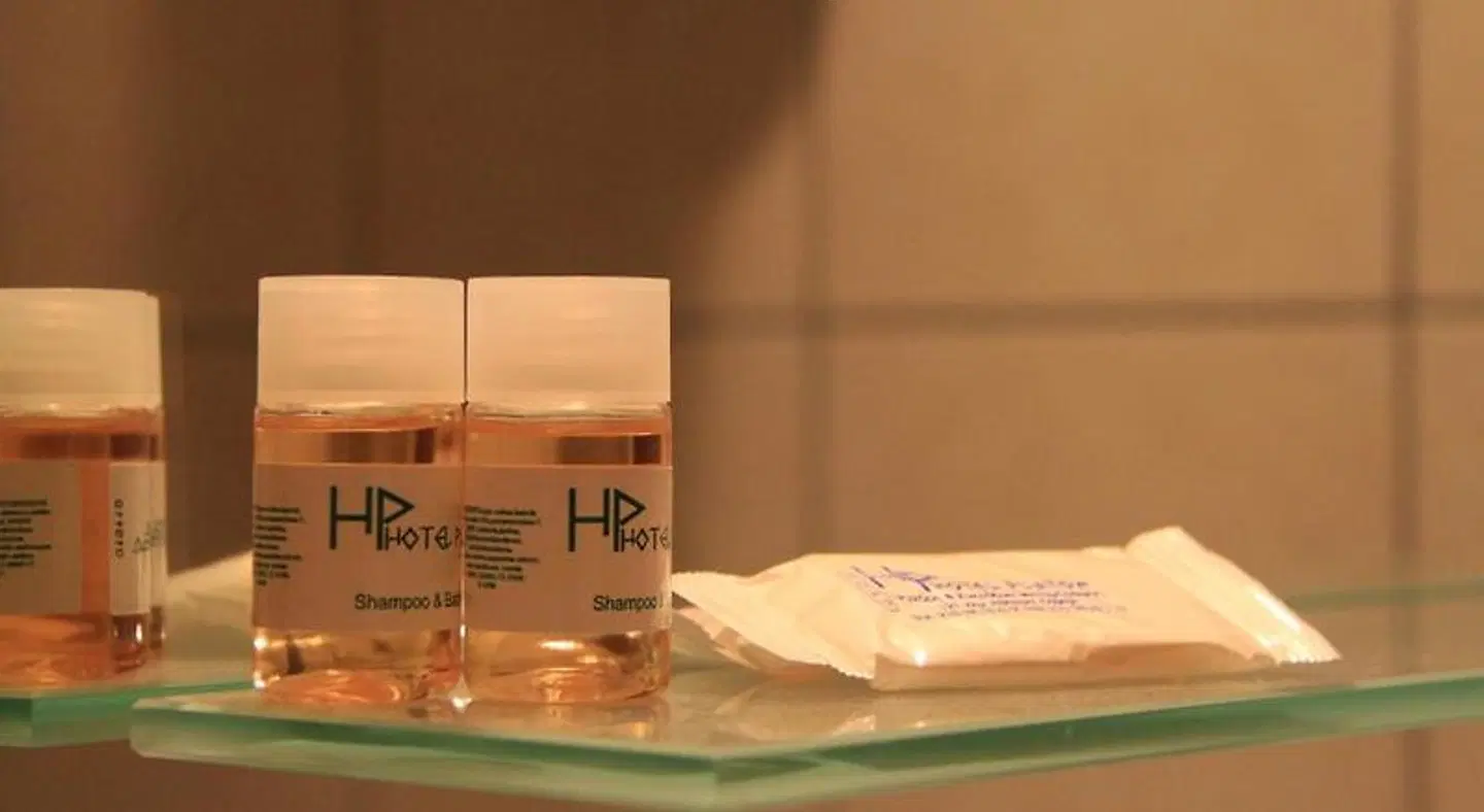 Platon Hotel Badezimmer