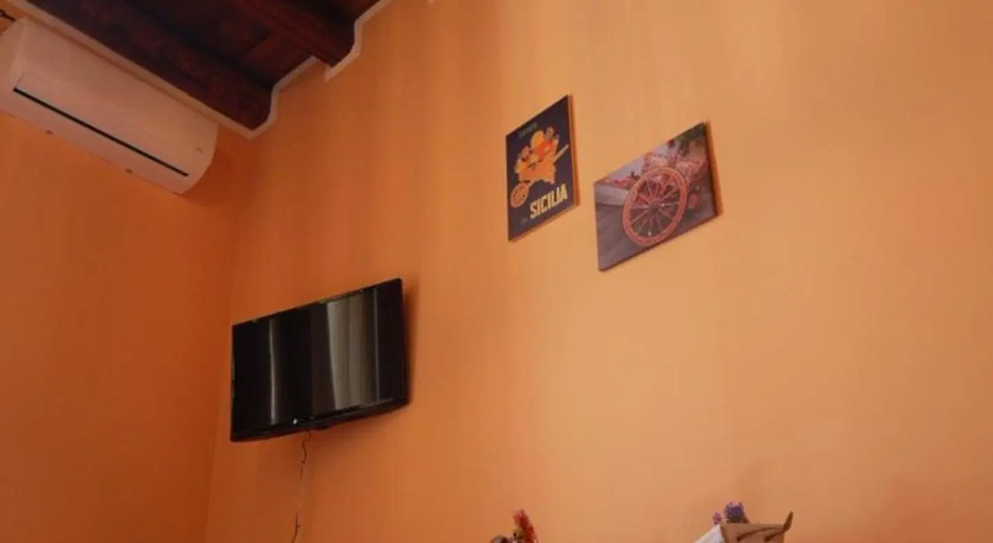 A Vanedda ROOM_EXAMPLE