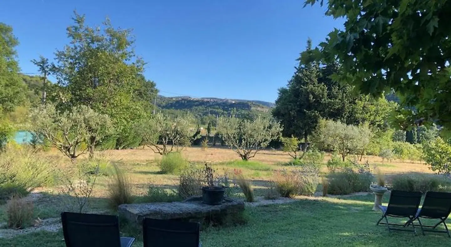 Mas La Cigalière Garten