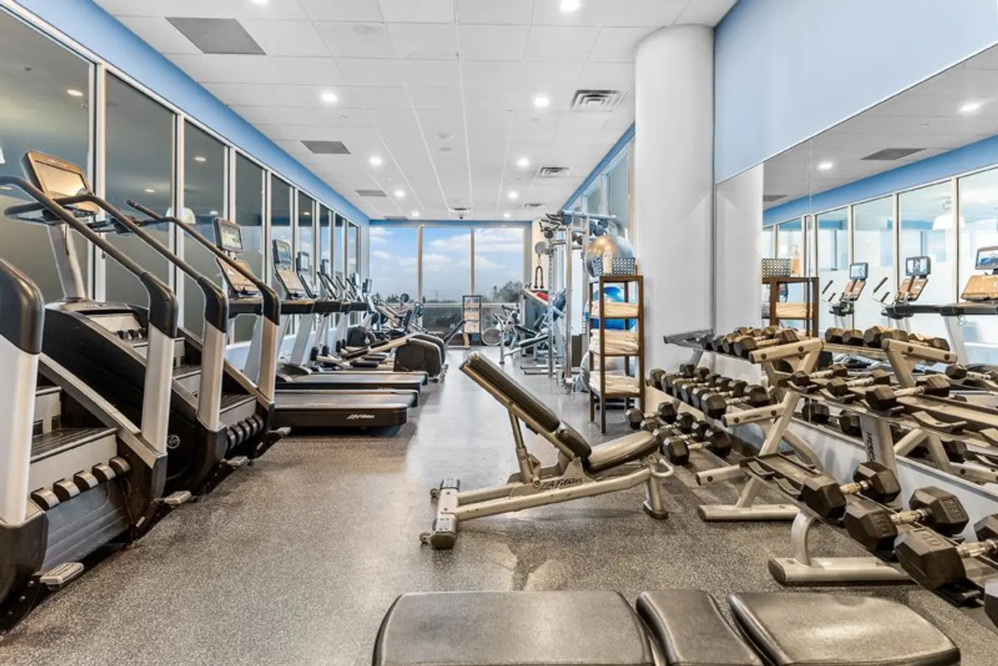 WYNDHAM FALLSVIEW HOTEL SPORTS_AND_LEISURE