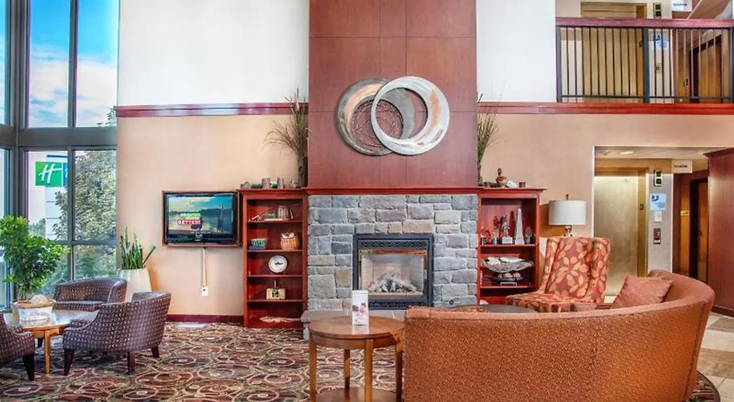 Holiday Inn Express & Suites Richland by IHG ROOM_EXAMPLE