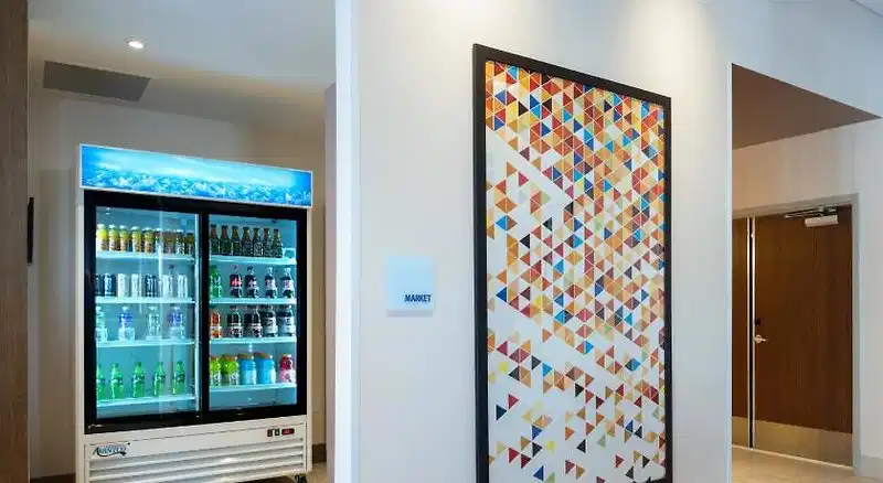 Holiday Inn Express & Suites Tulsa Downtown by IHG – Hotelfoto