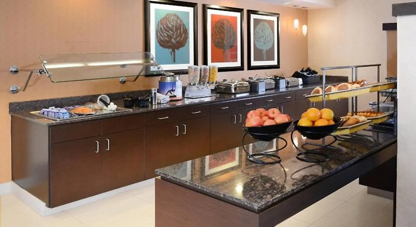 Residence Inn by Marriott Dallas Plano/Legacy Restaurant