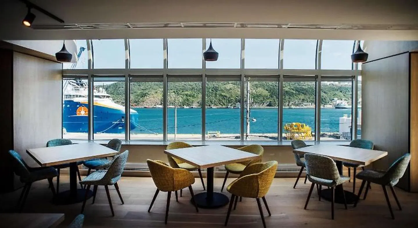 DoubleTree by Hilton St. John's Harbourview Restaurant