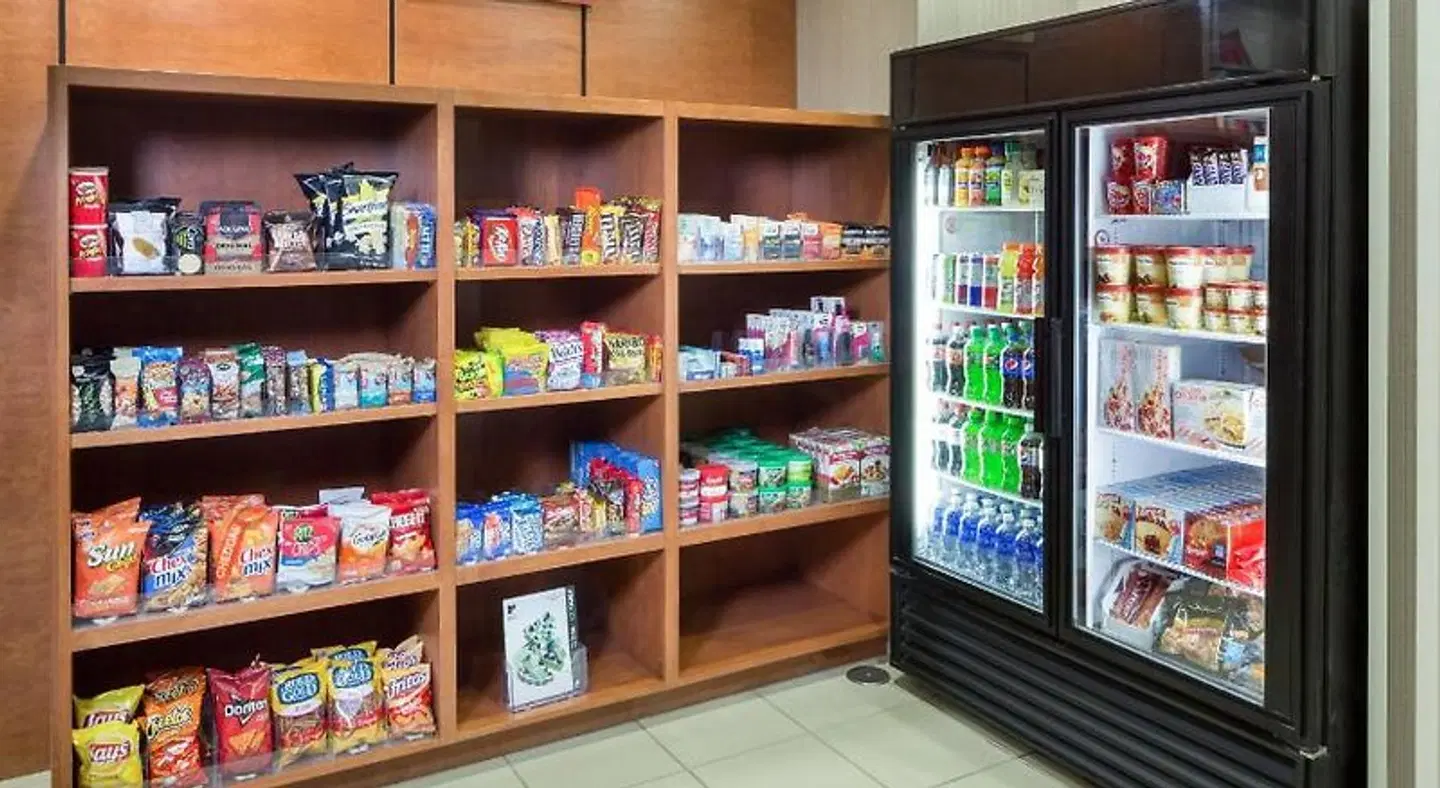 SpringHill Suites by Marriott Indianapolis Fishers Bar