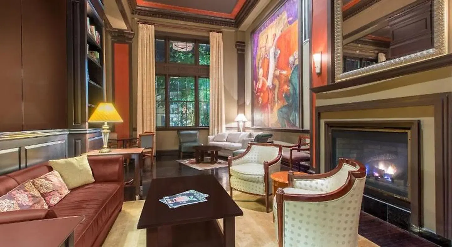 The George Washington Grand Hotel LOUNGE_LOBBY