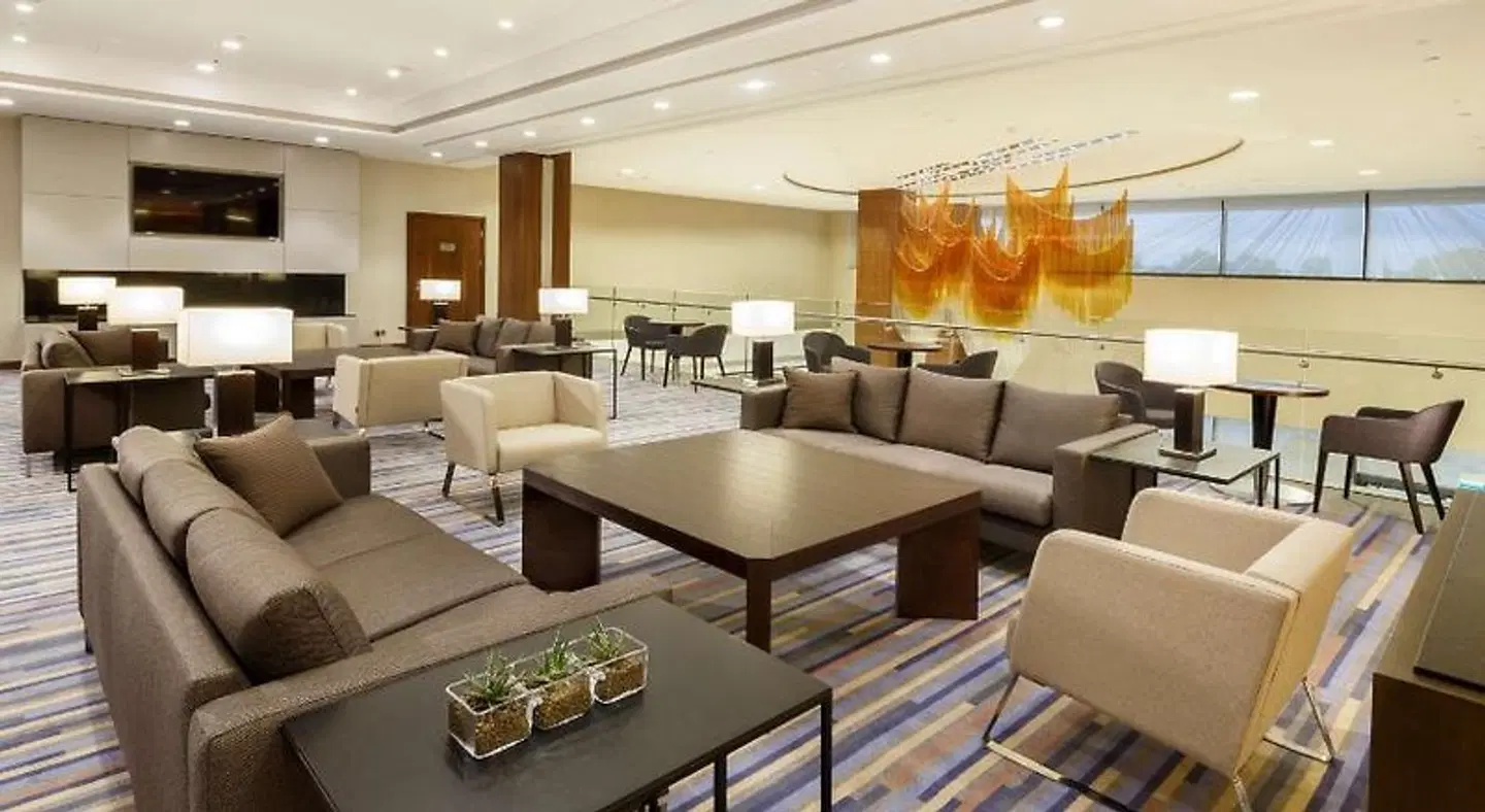 DoubleTree by Hilton Hotel & Conference Centre Warsaw LOUNGE_LOBBY