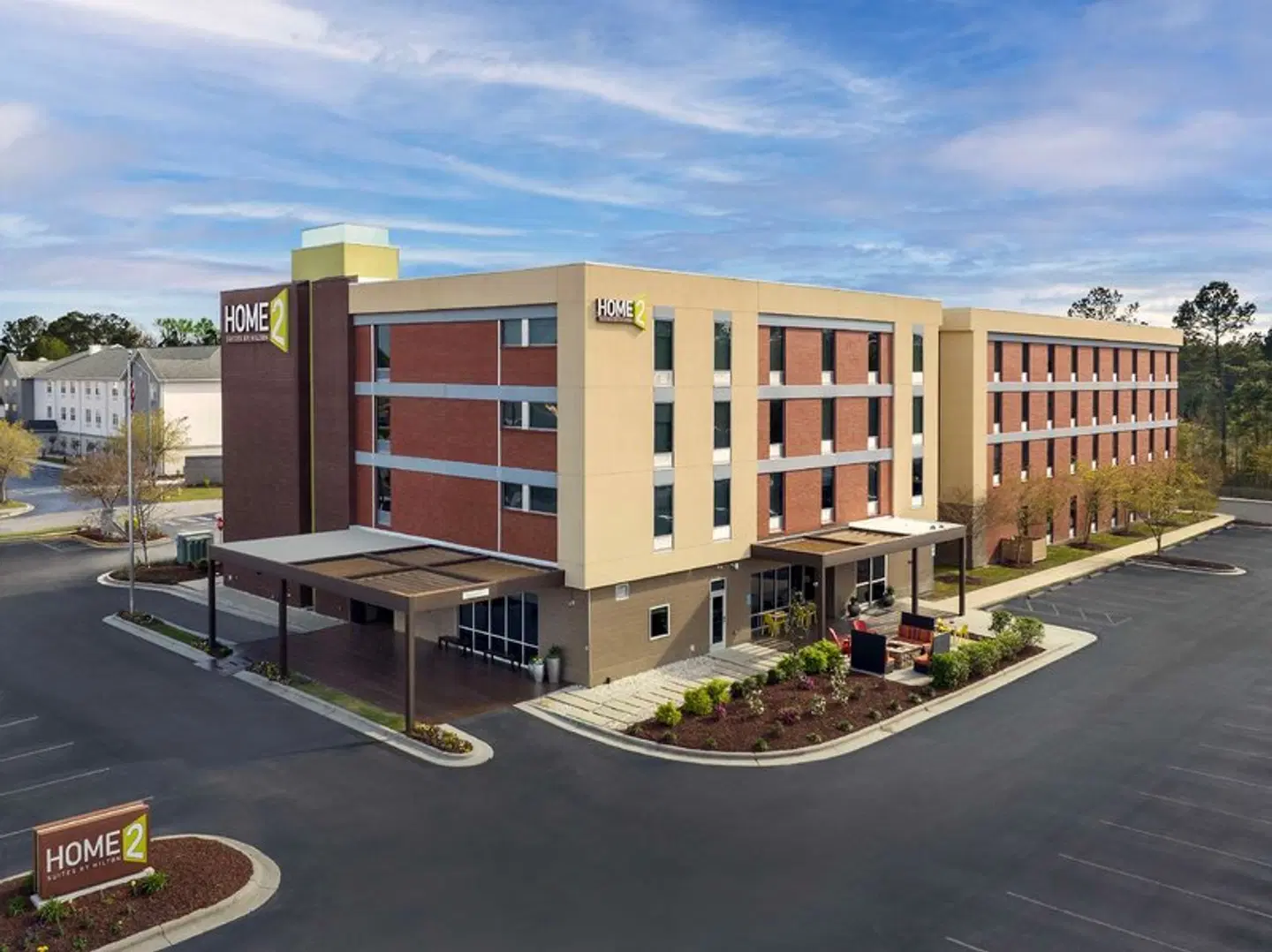 Home2 Suites by Hilton Jacksonville, NC EXTERIOR
