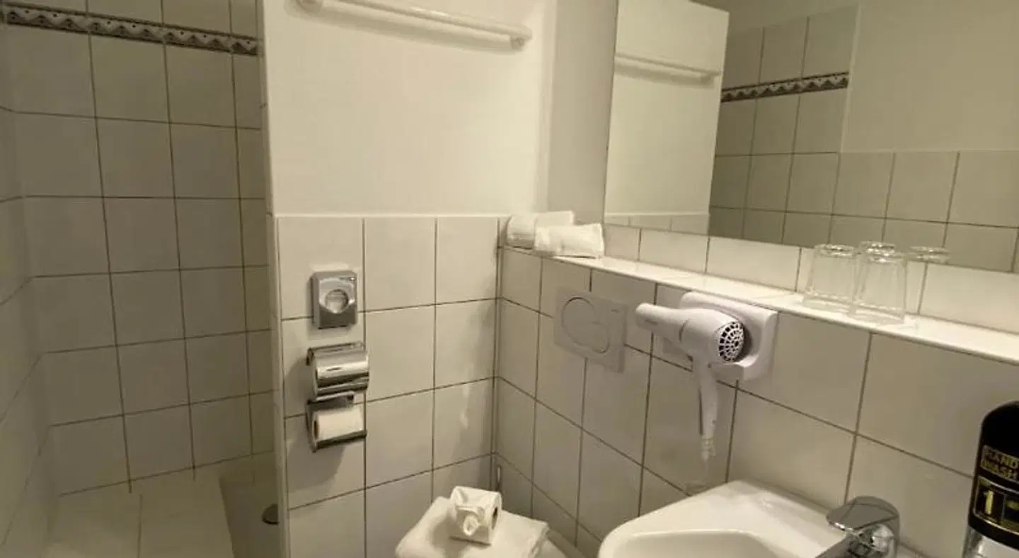Hieronimi Badezimmer